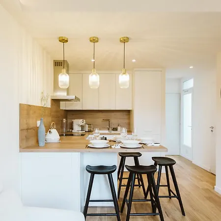 Lorraine - 280m From Beach - Parking Free Apartment *