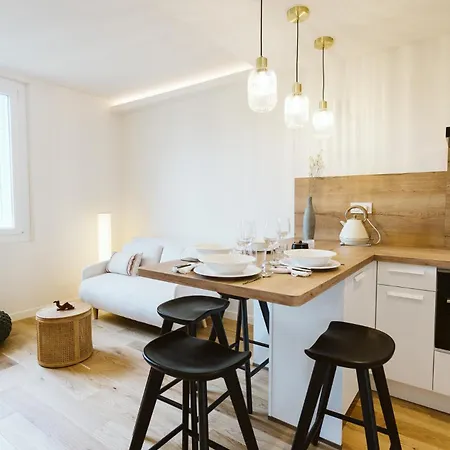 Lorraine - 280m From Beach - Parking Free Apartment