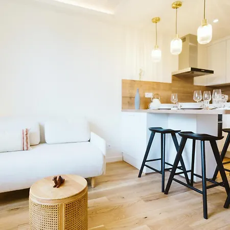 Lorraine - 280m From Beach - Parking Free *