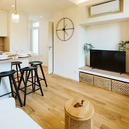 Lorraine - 280m From Beach - Parking Free